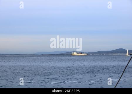 September 23 2022 - Cape Town in South Africa: View to the Ocean from the Waterfront Stock Photo