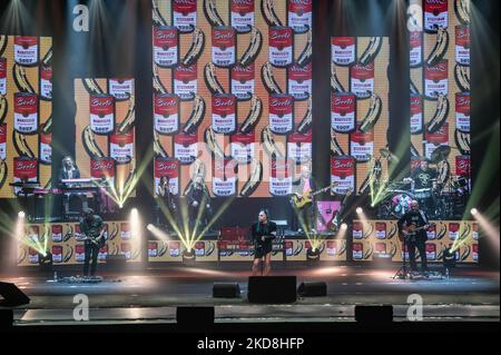 Loredana Berte live at Creberg Teatro during the Italian singer Music Concert Loredana Berte in Manifesto Tour 2022 on April 26, 2022 at the Creberg Teatro in Bergamo, Italy (Photo by Silvia Colombo/LiveMedia/NurPhoto) Stock Photo