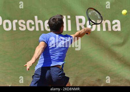 Ergi Kirkin (TUR) during the quarter-finals at the ATP Challenger Roma Open 2022, tennis tournament on April 29, 2022 at Garden Tennis Club in Rome, Italy (Photo by Domenico Cippitelli/LiveMedia/NurPhoto) Stock Photo