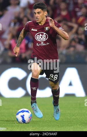 Diego Perotti (US Salernitana 1919) in action during the Serie A 2021/22 match between US . Salernitana 1919 and Venezia FC. at Arechi Stadium (Photo by Agostino Gemito/LiveMedia/NurPhoto) Stock Photo