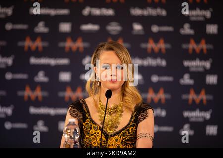 Sterenn Diridollou of AHEZ band Alvan &amp; Ahez (Fulenn) France during the Eurovision Song Contest 2022, artists press conference, on 05 May 2022, at Pala Alpitour in Turin, Italy. (Photo by Nderim Kaceli/LiveMedia/NurPhoto) Stock Photo