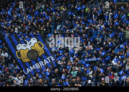 FC Internazionale supporters during the Serie A 2021/22 football match between FC Internazionale and Empoli FC at Giuseppe Meazza Stadium, Milan, Italy on May 06, 2022 (Photo by Fabrizio Carabelli/LiveMedia/NurPhoto) Stock Photo