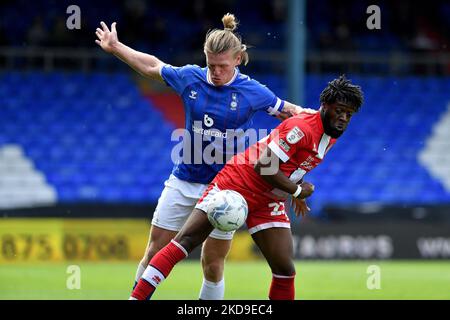 Oldham Athletic's Carl Piergianni tussles with Aramide Oteh of Crawley Town Football Club during the Sky Bet League 2 match between Oldham Athletic and Crawley Town at Boundary Park, Oldham on Saturday 7th May 2022. (Photo by Eddie Garvey/MI News/NurPhoto) Stock Photo