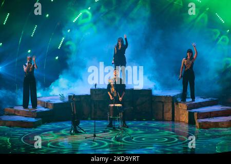 Alvan &amp; Ahez (Fulenn) France during the Eurovision Song Contest Grand Final on 14 May 2022 at Pala Olimpico, Turin, Italy. Photo Nderim Kaceli (Photo by Nderim Kaceli/LiveMedia/NurPhoto) Stock Photo