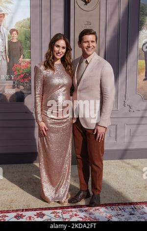 NEW YORK, NEW YORK - MAY 15: Jessica Blair Herman and Allen Leech attends the 'Downton Abbey: A New Era' New York Premiere at the Metropolitan Opera House on May 15, 2022 in New York City. (Photo by John Nacion/NurPhoto) Stock Photo