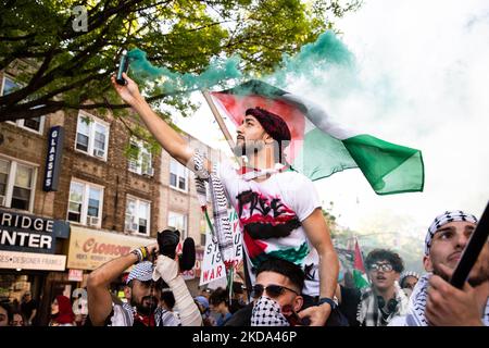 Over a thousand demonstrators took to the streets of Bay Ridge, Brooklyn on May 15, 2022 to recognize Nakba Day and honor the life of Palestinian-American journalist Shireen Abu Akleh. (Photo by Karla Ann Cote/NurPhoto) Stock Photo