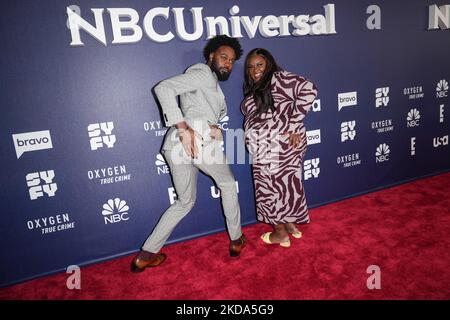 NEW YORK, NEW YORK - MAY 16: Echo Kellum and Nicole Bye attend the 2022 NBCUniversal Upfront at Mandarin Oriental Hotel on May 16, 2022 in New York City. (Photo by John Nacion/NurPhoto) Stock Photo