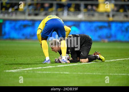 Beveren's goalkeeper Beau Reus pictured in action during a soccer match between SK Beveren and Club NXT, Saturday 05 November 2022 in Beveren-Waas, on day 12 of the 2022-2023 'Challenger Pro League' 1B second division of the Belgian championship. BELGA PHOTO FILIP LANSZWEERT Stock Photo