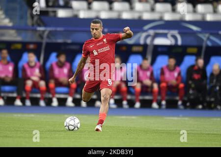 Thiago Alcantara of Liverpool during the UEFA Champions League final match between Liverpool FC and Real Madrid at Stade de France on May 28, 2022 in Paris, France. (Photo by Jose Breton/Pics Action/NurPhoto) Stock Photo