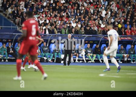 Carlo Ancelotti head coach of Real Madrid during the UEFA Champions League final match between Liverpool FC and Real Madrid at Stade de France on May 28, 2022 in Paris, France. (Photo by Jose Breton/Pics Action/NurPhoto) Stock Photo