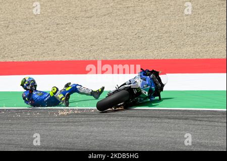 fall of Mir Joan Spa Team Suzuki Ecstar Suzuki during the MotoGP World Championship Gran Premio dâ€™Italia Oakley Race on May 29, 2022 at the Mugello International Circuit in Scarperia (FI), Italy (Photo by Alessio Marini/LiveMedia/NurPhoto) Stock Photo