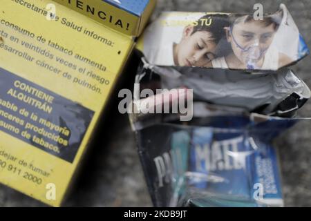 mexico cigarette pack Mexico's government warning labels are hardcore : r/interestingasfuck They also include cessation info Marlboro Mexico W1 07 |
