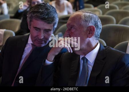 President Marcelo Rebelo de Sousa (R) and the Minister of Internal Administration, José Luis Carneiro (L) at the closing of the National Congress, Dialogues on Poverty, on June 3, 2022, at Calouste Gulbenkian Foundation, in Lisbon, Portugal. (Photo by Nuno Cruz/NurPhoto) Stock Photo