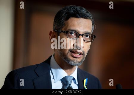 CEO of Alphabet and Google Sundar Pichai joint press conference with Polish Prime Minister at the Chancellery in Warsaw, Poland on March 29, 2022 (Photo by Mateusz Wlodarczyk/NurPhoto) Stock Photo