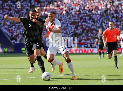 Alexander Callens and Bill Tuiloma during the friendly match between Peru and New Zeland, played at the RCDE Stadium, in Barcelona, on 05th June 2022. (Photo by Joan Valls/Urbanandsport /NurPhoto) Stock Photo