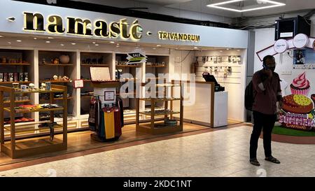 Souvenir shop inside Trivandrum Domestic Airport (Terminal 1) in Thiruvananthapuram (Trivandrum), Kerala, India, on May 31, 2022. (Photo by Creative Touch Imaging Ltd./NurPhoto) Stock Photo