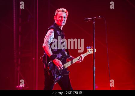 Mike Dirnt of Green Day in concert at IDAYS Festival in Milano, Italy, on June 15 2022. (Photo by Mairo Cinquetti/NurPhoto) Stock Photo