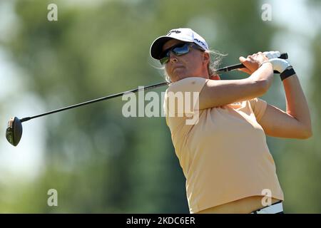 Perrine Delacour of France tees off on the 9th tee during the first round of the Meijer LPGA Classic for Simply Give golf tournament at Blythefield Country Club in Belmont, MI, USA Thursday, June 16, 2022. (Photo by Jorge Lemus/NurPhoto) Stock Photo