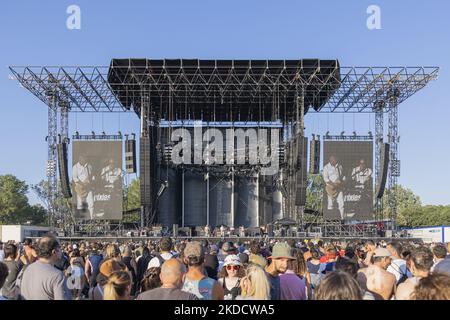 Pixies live concert at Autodromo Enzo e Dino Ferrari opening for Pearl Jam in Imola Italy June, 25 2022 ( Italia ) (Photo by Andrea Ripamonti/NurPhoto) Stock Photo