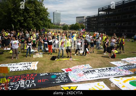 Hundreds of nursing staffs from six univeristy hospitals from North Rhine Westphalia continue their ninth week of the strike in front of State parlament in Duesseldorf, Germany on June 29, 2022 to demand a collective agreement from a new formed state government. (Photo by Ying Tang/NurPhoto) Stock Photo