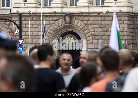 Protest in front of the Presidency building on 8 July 2022 in Sofia, Bulgaria, against forming a new government within the existing national assembly. (Photo by Hristo Vladev/NurPhoto) Stock Photo