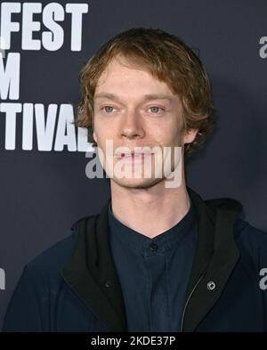 Los Angeles, USA. 04th Nov, 2022. Alfie Allen at the AFI Fest premiere for 'She Said' at the TCL Chinese Theatre, Hollywood. Picture Credit: Paul Smith/Alamy Live News Stock Photo