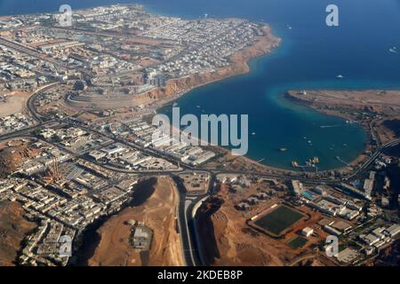 Sharm El Sheikh. 6th Nov, 2022. This aerial photo taken on Nov. 5, 2022 shows a view of Sharm El-Sheikh, Egypt. The 27th Conference of the Parties of the United Nations Framework Convention on Climate Change (COP27) is to be held from Nov. 6 to18 in Egypt's resort city of Sharm El-Sheikh. Credit: Sui Xiankai/Xinhua/Alamy Live News Stock Photo