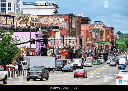 Broadway with bars and neon signs, Nashville, Tennessee, United States of America Stock Photo