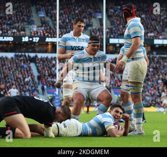 London, UK. 06th Nov, 2022. London ENGLAND - November 06: Argentina's Santiago Carreras goes over for his Tryduring Autumn International Series match between England against Argentina at Twickenham stadium, London on 06th November, 2022 Credit: Action Foto Sport/Alamy Live News Stock Photo