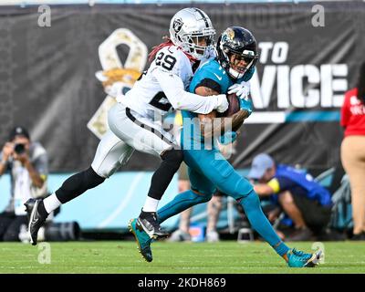 Jacksonville, Florida, USA. 06th Nov, 2022. November 6, 2022: Jacksonville  Jaguars running back Travis Etienne Jr. (1) runs the ball during a game  against the Las Vegas Raiders in Jacksonville, FL. Romeo