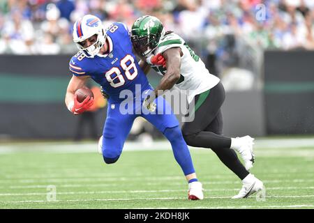 New York Jets linebacker Quincy Williams (56) reacts after