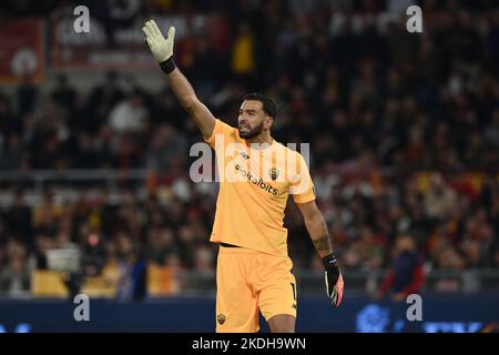 Rome, Italy. 06th Nov, 2022. Rui Patricio (Roma) during the Italian Serie A match between match between Roma 0-1 Lazio at Olimpic Stadium on November 6, 2022 in Roma, Italy. Credit: Maurizio Borsari/AFLO/Alamy Live News Credit: Aflo Co. Ltd./Alamy Live News Stock Photo