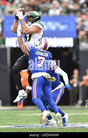 Buffalo Bills cornerback Taron Johnson (7) warms up prior to an NFL  football game against the New York Jets on Monday, Sept. 11, 2023, in East  Rutherford, N.J. (AP Photo/Rusty Jones Stock