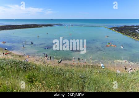 Walpole Bay Tidal Pool in summer, Margate, Kent, England, UK Stock Photo