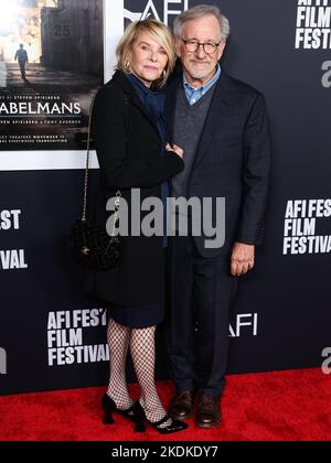 HOLLYWOOD, LOS ANGELES, CALIFORNIA, USA - NOVEMBER 06: Kate Capshaw and husband Steven Spielberg arrive at the 2022 AFI Fest - Closing Night Special Screening Of Universal Pictures' 'The Fabelmans' held at the TCL Chinese Theatre IMAX on November 6, 2022 in Hollywood, Los Angeles, California, United States. (Photo by Xavier Collin/Image Press Agency) Stock Photo