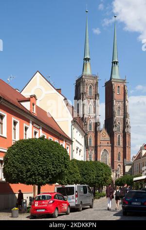 Wroclaw, Poland - June 05 2019: The Cathedral of St. John the Baptist is the seat of the Roman Catholic Archdiocese of Wroclaw and a landmark of the c Stock Photo