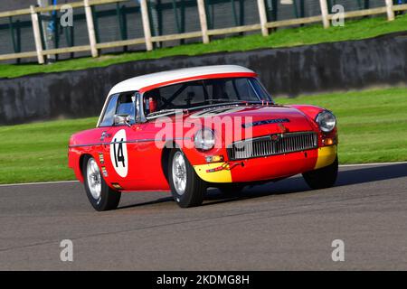Paul Woolmer, MG B, Lavant Cup, a twenty five minute single driver race ...