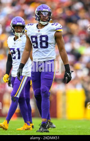 Minnesota Vikings linebacker D.J. Wonnum in action against the San