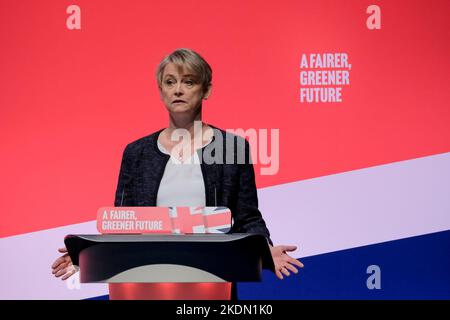 Yvette Cooper, (Shadow Secretary of State for the Home Department) , closes the 'Safe and secure communities' debate on day 3. photographed during the Labour Party Autumn Conference held at Acc Liverpool , Liverpool on Tuesday 27 September 2022 . Picture by Julie Edwards. Stock Photo