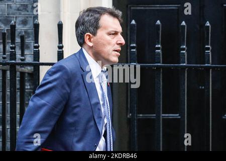 London, UK. 08th Nov, 2022. John Glen, MP, Chief Secretary to the Treasury. Conservative Party ministers attend the weekly cabinet meeting of the Sunak government at 10 Downing Street in London. Credit: Imageplotter/Alamy Live News Stock Photo