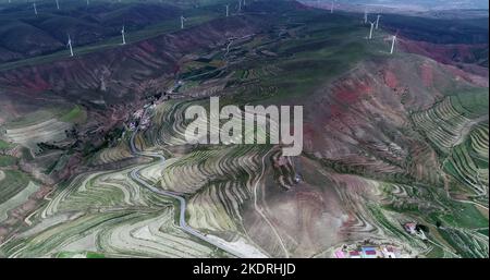 Ningxia haiyuan: colorful terraces, such as stairs, green mountain around the mountains Stock Photo