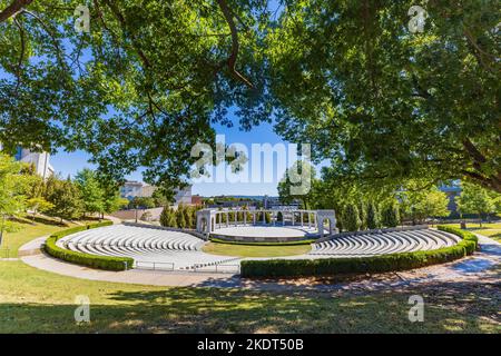 Sunny exterior view of the Chi Omega Greek Theatre of University of