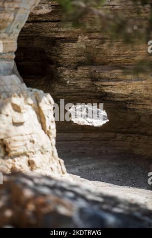 A hiking trail on a  rocky cliff along the Big Bluff Goat Trail in the Ozark Mountains. Stock Photo