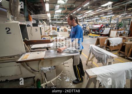 Picture Jim Wileman - Pittards leather goods factory, in Yeovil, Somerset. Stock Photo