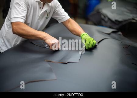 Picture Jim Wileman - Pittards leather goods factory, in Yeovil, Somerset. Stock Photo