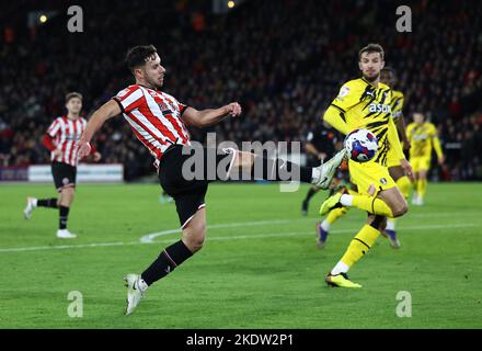 Sheffield, UK. 8th Nov, 2022. George Baldock of Sheffield Utd crosses the ball during the Sky Bet Championship match at Bramall Lane, Sheffield. Picture credit should read: Darren Staples/Sportimage Credit: Sportimage/Alamy Live News Stock Photo