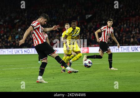 Sheffield, UK. 8th Nov, 2022. John Egan of Sheffield Utd shoots wide during the Sky Bet Championship match at Bramall Lane, Sheffield. Picture credit should read: Darren Staples/Sportimage Credit: Sportimage/Alamy Live News Stock Photo