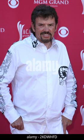 11 November 2022 - Jeff Cook, founding member and lead guitarist of the country group Alabama, died Tuesday at his vacation home in Destin, Florida, after an extended illness. He was 73. File Photo: 18 May 2008 - Las Vegas, Nevada - Jeff Cook. The 43rd Annual Academy of Country Music Awards (ACM) held at MGM Grand Garden Arena. Photo Credit: MJT/AdMedia/Sipa USA