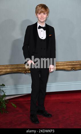London, UK. 08th Nov, 2022. November 8th, 2022, London, UK. Will Powell arriving at the World Premiere of The Crown Season 5, Theatre Royal, Drury Lane, London. Credit: Doug Peters/Alamy Live News Stock Photo