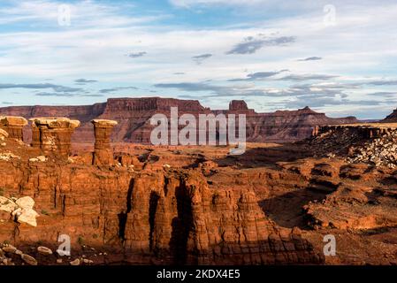 Panoramic HDR view from 12 photos of Fielder Natural Arch in Moab Stock Photo
